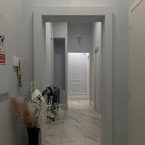 Luxury 2.0 Neapol