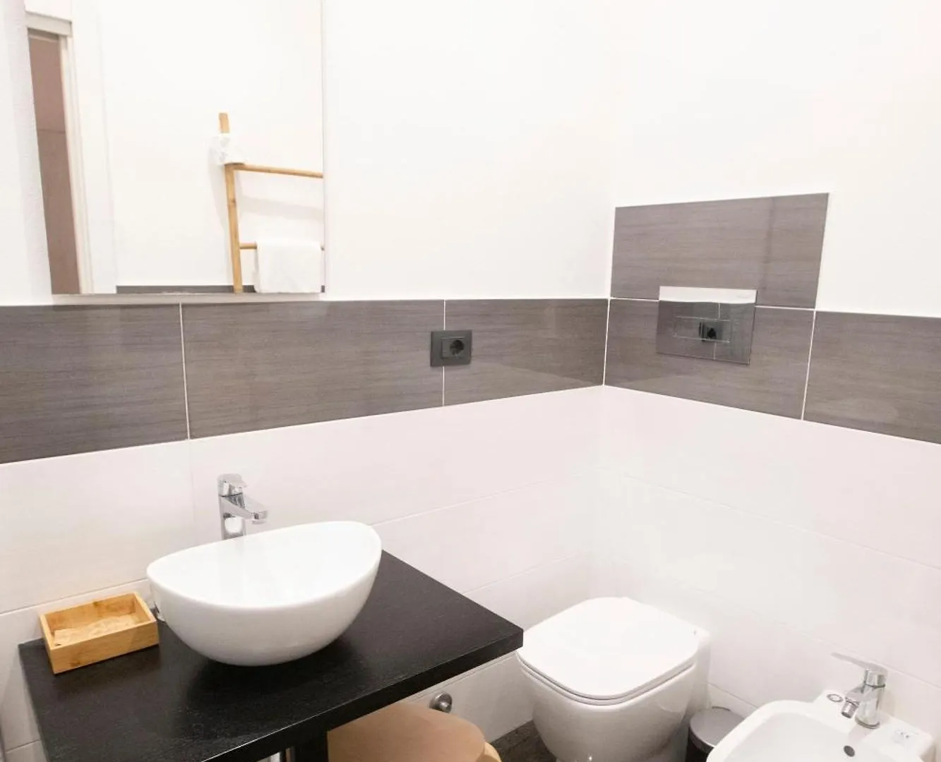 فندق مبيت وإفطار نابولي Hall Inn B&B In Chiostro